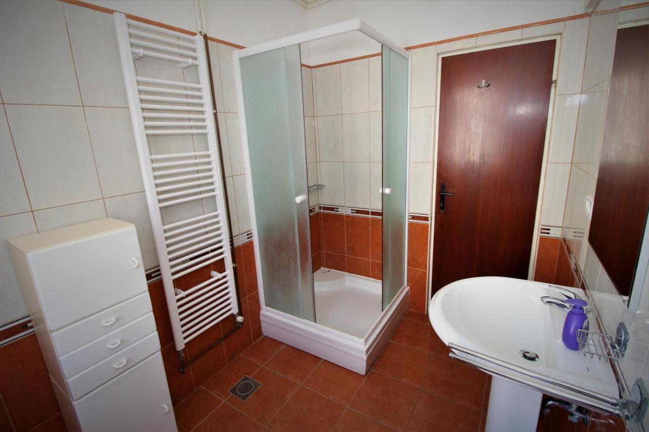 Apartments And Rooms With Parking Space Pag - 13060 Pag Town Exterior foto