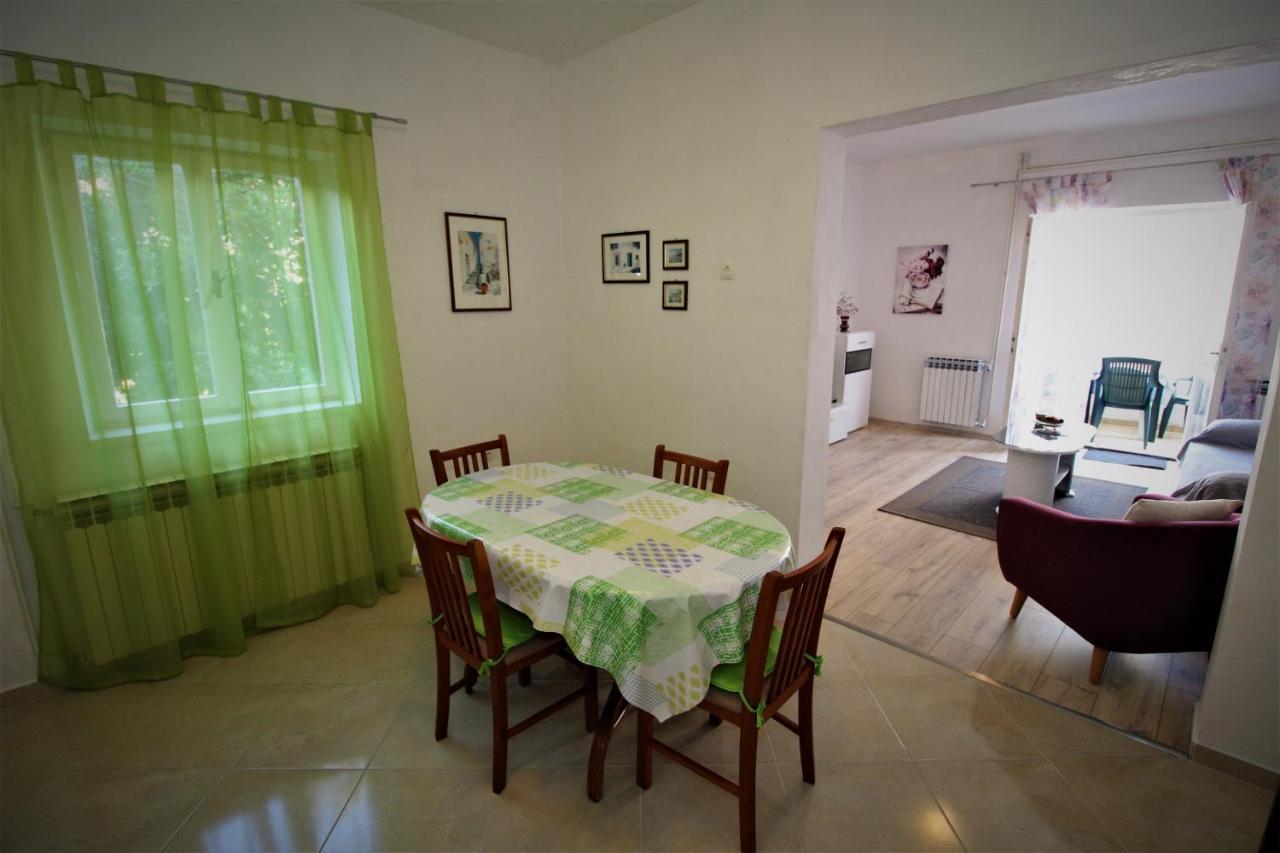 Apartments And Rooms With Parking Space Pag - 13060 Pag Town Exterior foto